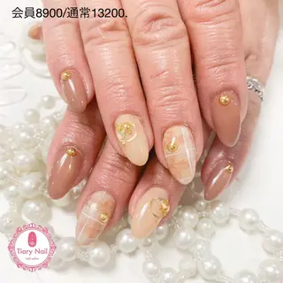 ネイル 💗🪽Tiary Nail🪽💗のネイルデザイン