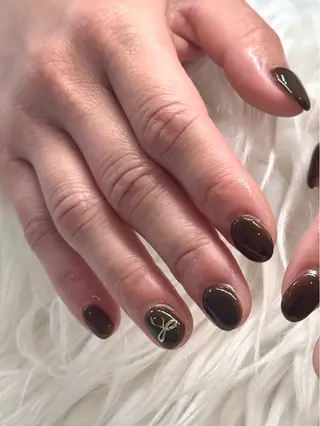 ネイル Loa　salon所属・小畑 寧捺のネイルデザイン