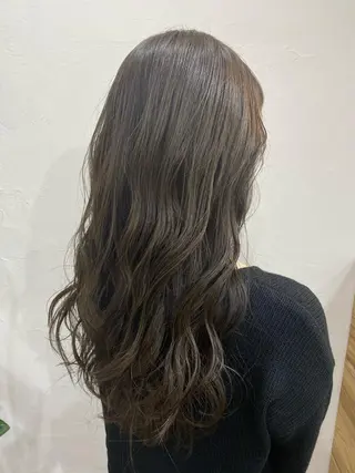 ロング カラー ヘアアレンジ 暗髪カラー🫐パーマ おくだりんかのヘアスタイル