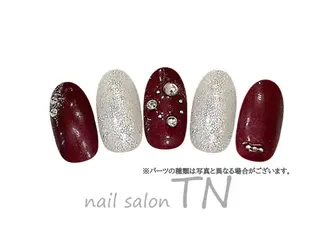 ネイル 中島 実穂のネイルデザイン