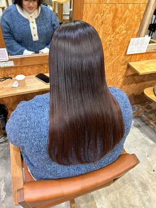 ロング UNBIRTHDAY Erenaのヘアスタイル