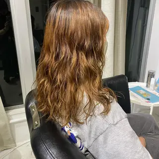 ミディアム パーマ Fuu.by lupine所属・28日空きあり 🌟misatoのヘアスタイル