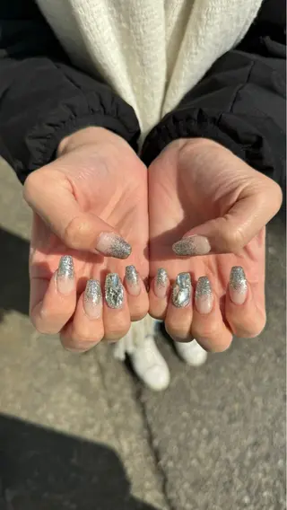 ネイル LAVISH nanamiのネイルデザイン