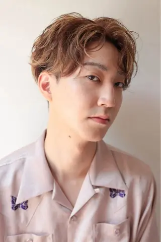 メンズ 毛流れフェザー スタイル🔹竹内凌のヘアスタイル