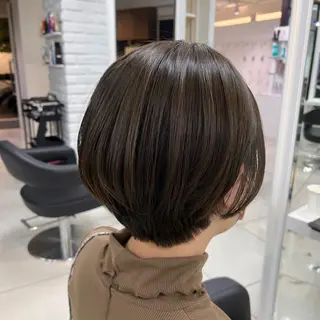 ショート カラー 【センターパート/ マッシュ】ryokaのヘアスタイル