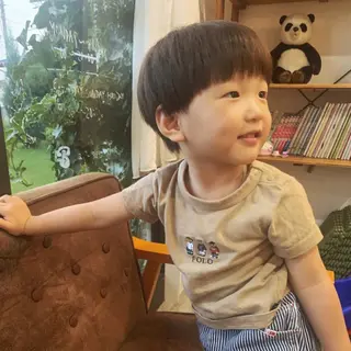 メンズ キッズ 佐藤 美咲のヘアスタイル