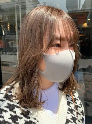 セミロング カラー 平野 優奈のヘアスタイル