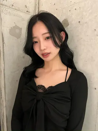 ロング 中村 果乃のヘアスタイル