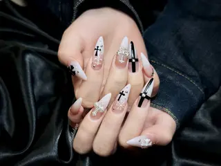 ネイル Rola kira nail salon所属・Rola kira 麗のネイルデザイン