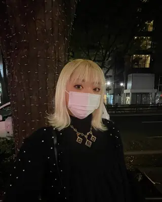 ミディアム イシイ モエカのヘアスタイル