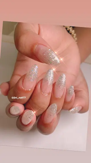 ネイル JINI NAIL所属・ジニ ネイルのネイルデザイン