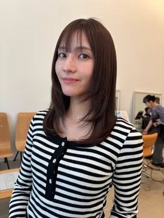 セミロング KEYMAN HARUKAのマツエク・マツパデザイン