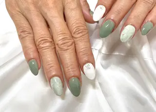 ネイル Neige所属・Neige 𓂃 aiのネイルデザイン