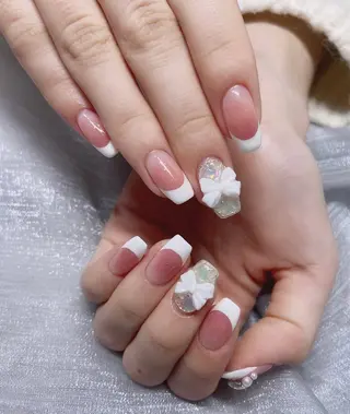 ネイル &ME ネイルサロンのネイルデザイン