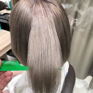 ミディアム 学割 悟 韓国風艶髪縮毛矯正のヘアスタイル