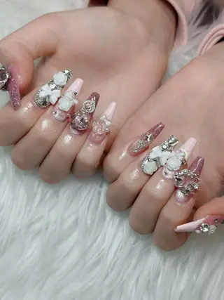 ネイル Lumi Nailのネイルデザイン