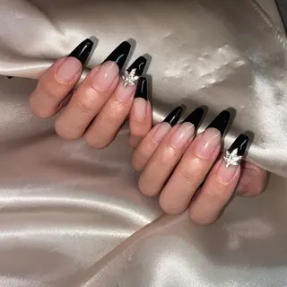 ネイル la vie  Luire所属・la vie Luire ｱｽｶのネイルデザイン