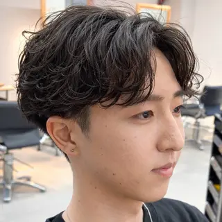パーマ メンズ 男の理想を叶える🔥 メンズパーマ特化｜関のヘアスタイル
