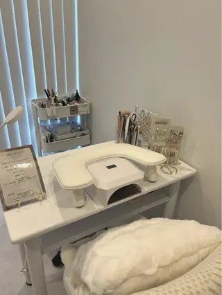 private salon ulu所属・Shion /uluのネイルデザイン