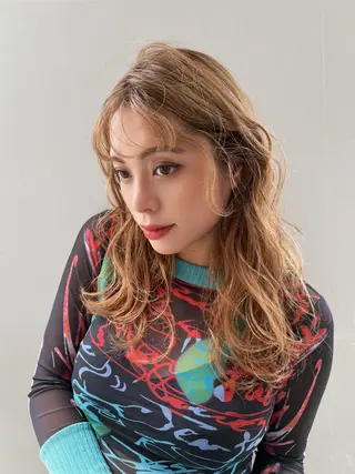 ロング カラー ヘアアレンジ 今井 由佳のヘアスタイル