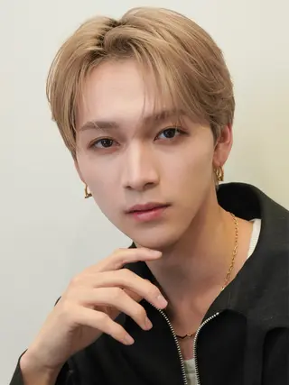 ショート カラー メンズ フェザーショート/ メンズカラー/龍稀のヘアスタイル