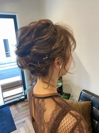 ヘアアレンジ SALOWIN銀座RAYⅡ所属・銀座/ レイヤーカットのヘアスタイル