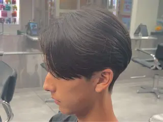 パーマ メンズ 透明感カラー艶カラー 暖色カラーshionのヘアスタイル