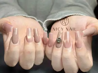 ネイル Anna_ Nicy Nailのネイルデザイン