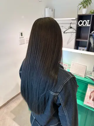 ロング col oodori所属・宮川 あかりのヘアスタイル