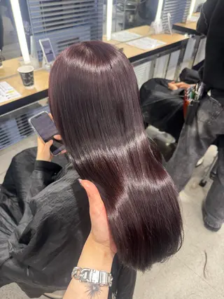 ロング カラー 暗髪🩶ラベンダー/ ブルー/ユウナ🤍のヘアスタイル