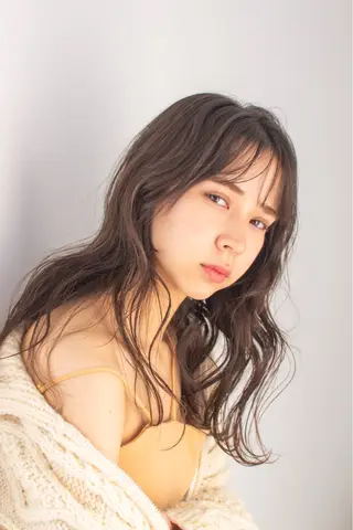 セミロング パーマ ri saのヘアスタイル