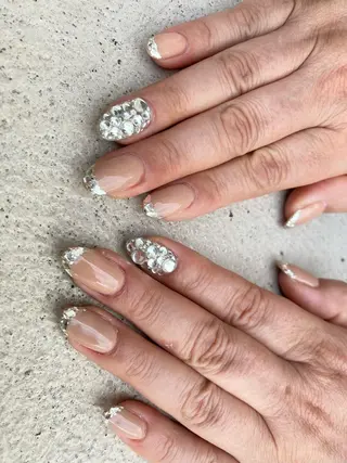 ミディアム ネイル ✴︎ Delightのネイルデザイン