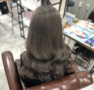 ロング カラー yumika /透明感×似合わせのヘアスタイル