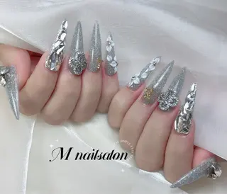ネイル M🌷nail 長さだし専門店のネイルデザイン