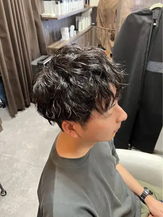 ショート カラー パーマ メンズ KIRAVI 【キラヴィ】三宮店所属・minami ミナミのヘアスタイル