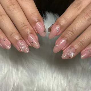 ネイル Nailist Amiのネイルデザイン