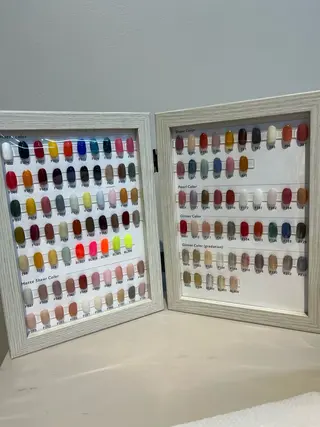 ネイル yoshino TRIOSのネイルデザイン