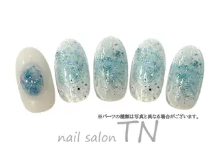 ネイル 矢川 まどかのネイルデザイン