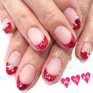 ネイル 🩵NORIKO 上品ネイルが得意🩵のネイルデザイン