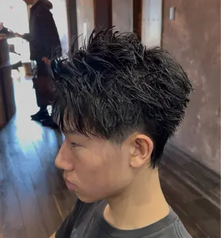 ショート カラー メンズ メンズカット/パーマ 艶カラーTAIGA︎のヘアスタイル