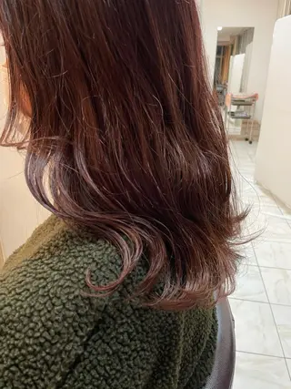 ロング ⭐️透け感カラー /齊藤容史⭐️のヘアスタイル