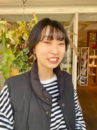 ショート BELLA阿部野 TOMOMIのヘアスタイル