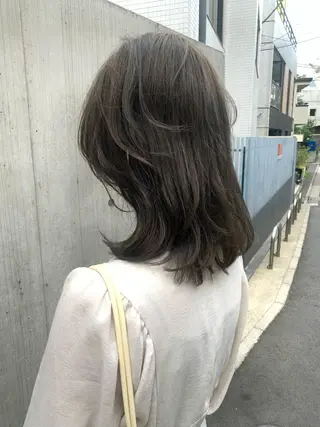 カラー ラベンダー/レイヤー スタイル🤎mamiのヘアスタイル
