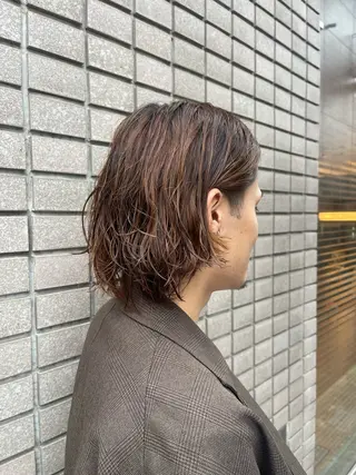 ミディアム SASAnagano 岩下サードゥのヘアスタイル