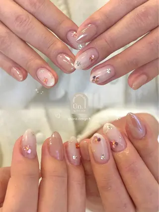 ネイル Un nail salon所属・Ún. 非対面ネイルサロンのネイルデザイン