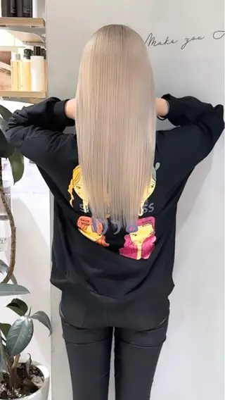 ロング 石本 眞優のヘアスタイル