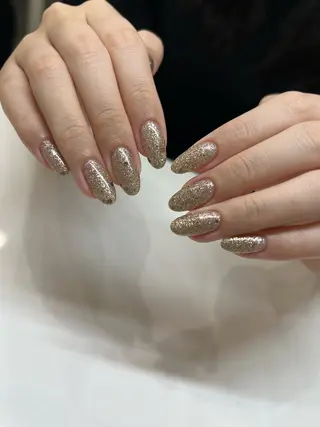 セミロング Lit mariのネイルデザイン