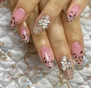 ネイル ネイルサロン春所属・ネイルサロン 春のネイルデザイン