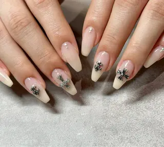 ネイル Suzuki. Biancaのネイルデザイン