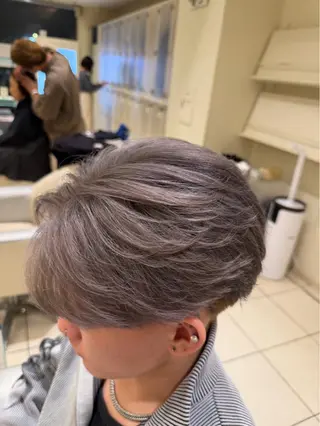 カラー メンズ メンズカット /ブリーチWカラーのヘアスタイル